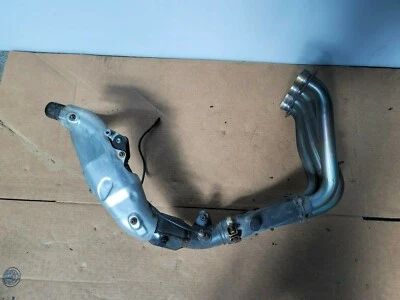 07 08 Yamaha YZF R1 FABRICANTE DE EQUIPOS ORIGINALES Titanio Cabezal de escape Y tubos medios LIMPIO Foto 1 de 2