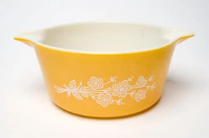 PYREX Butterfly Gold Yellow Bowl 474-B Round Casserole Bowl 1.5 QT L Vintage - Picture 1 of 20