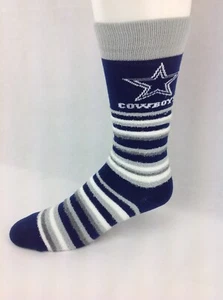 Calcetines medianos Dallas Cowboys Muchas fruzzy suaves crew - Imagen 1 de 3