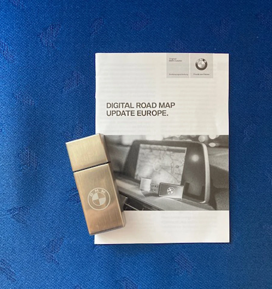 Original BMW NAVI UPDATE USB ROAD MAP EUROPE WEST MOVE 2024 - Bild 1 von 1