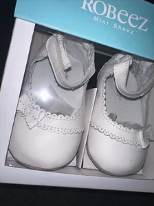 New Size 3 (6-9months) White Catherine Style Girl Dressy Shoes  - Picture 1 of 6