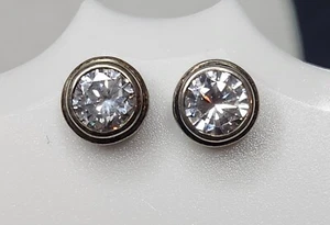 SILPADA 925 Sterling Silver Scroll Bezel Cubic Zirconia Earrings P1232 Retired - Picture 1 of 6