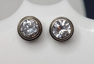 SILPADA 925 纯银卷轴立方氧化锆耳环 P1232 已停产 — 第 1/4 张图片