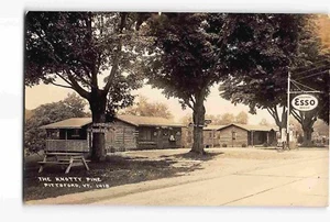 jwd21: THE KNOTTY PINE MOTEL PITTSFORD VT, vintage RPPC/postcard - Picture 1 of 2