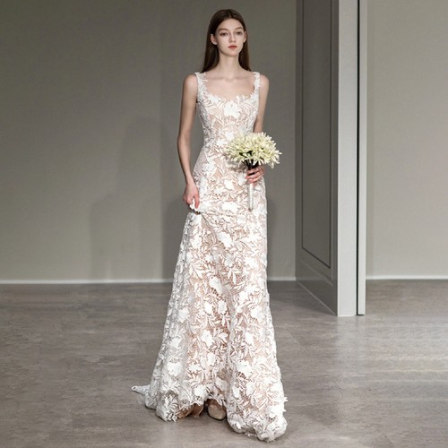 OFF WHITE Abito da sposa bianco pizzo camicetta 2025 nuovo coda di pesce lusso abito da cena francese