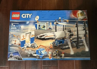 LEGO CITY: Rocket Assembly & Transport (60229) - Image 1 of 2