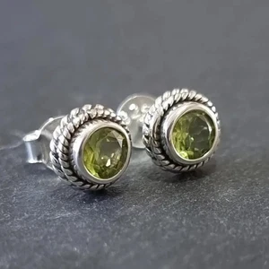 Peridot 10x10mm Gemstone 925 Sterling Silver Handmade For Birthday Gift Her Wife - Picture 1 of 8