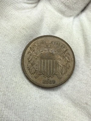 1869 Two Cent Piece Xf+ Q74 - Image 1 of 4
