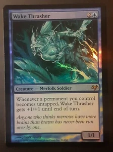 Rudoyeur des sillages FOIL / PREMIUM - English Wake Thrasher - Magic Mtg - - Foto 1 di 1