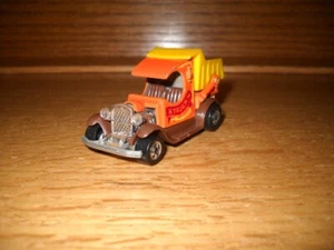 Hot Wheels 1977 A Truckin Dump Truck - Hong Kong - Picture 1 of 7