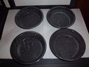 *FOUR GRANITEWARE* Vintage *SMALL ENAMELWARE BOWLS* Good Cond *5.5 In MATCHING * - Picture 1 of 3