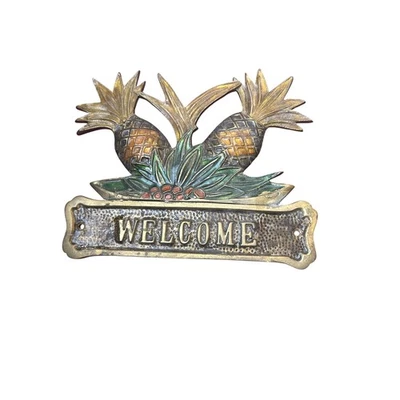 Letrero de bienvenida vintage de piña colgante de pared decoración tropical tono latón hecho en la India Foto 1 de 4