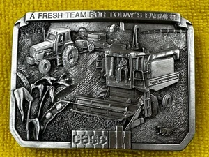 Vintage Farming Belt Buckle - Case IH International Harvester 1985 LTD EDITION - Picture 1 of 4