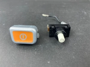 Shark Vacuum NV681 Rotator Power Lift Away Part 02 Power Switch & Button - Picture 1 of 2