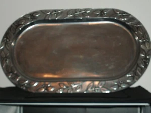 WILTON ARMETALE 829326 BOTANICA GRANDE 18.5" BANDEJA OVALADA NUEVA CON ETIQUETAS - Imagen 1 de 6