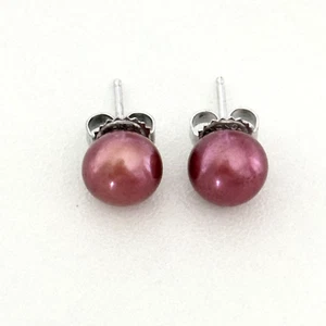 925 Sterling Silver 8.5MM Pink Red Genuine Pearl Ladies Stud Earrings - Picture 1 of 9