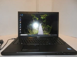 DELL VOSTRO 3700 17.3" i3-350M@2.27GHz 6GB RAM 500GB HDD WINDOWS 10 - Picture 1 of 5