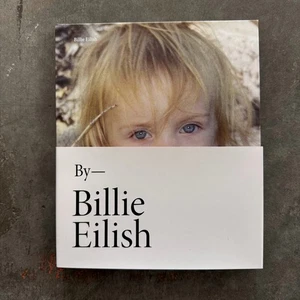 Billie Eilish (Signed Edition) - Hardcover By Eilish, Billie Authentic Autograph - Picture 1 of 3
