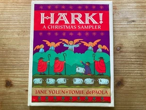 Hark! A Christmas Sampler, First Impression, Jane Yolen, Tomie dePaola, 1991, Vi - Foto 1 di 5