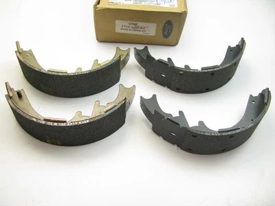 NUEVO - Zapatas de freno traseras OEM Ford F77Z-2200-BA 1995-2009 Ranger 10" X 2 1/2" Foto 1 de 3