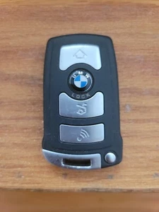 BMW 7 SERIES 4 BUTTON KEY FOB SMART KEY 6 936 573 315 MHz IC:2911A 12133 OEM - Picture 1 of 2