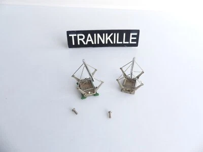 MARKLIN 2 PANTOGRAPHES + ISOLATEURS POUR LOCOMOTIVE CCS 800 / CCS800 - Photo 1/3