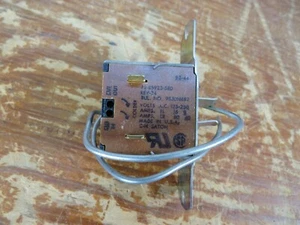 Whirlpool Eaton Thermostat 9530n682 b5923-5  72-b5923-5r0  gc121 NO BOX - Picture 1 of 5