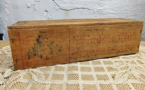 Vintage Windsor Club Wood Cheese Box  - Picture 1 of 5