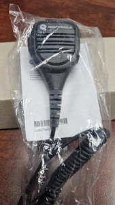 Motorola REMOTE SPEAKER MIC - PMMN4022A - Zdjęcie 1 z 3