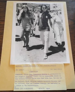 Jackie Onassis Kennedy 1971 foto tipo 1 Hw3857 - Foto 1 di 2