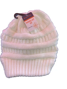 Kompass Beanie Kappe cremefarben gerippt Strickmütze Einheitsgröße neu mit Etikett - Bild 1 von 2