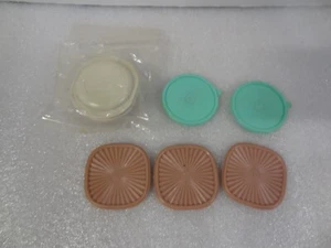 Vintage Lot 6 Tupperware Fridge Refrigerator Magnets Lids Pill Container - Picture 1 of 10