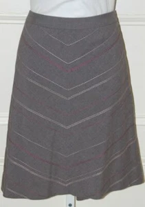 Falda recta gris ANN TAYLOR PETITES CON COSTURAS ROSA PÚRPURA MARFIL TALLA 6 - Imagen 1 de 4