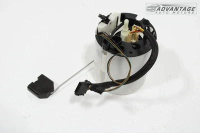 AUDI A6 QUATTRO C7 2012-2018 3,0 L V6 motor tanque de combustible bomba y sensor de nivel OEM Foto 1 de 4