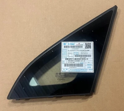 CHEVROLET CITY EXPRESS/NISSAN NV200 2014-2018 NUEVO VIDRIO DE VENTILACIÓN LATERAL DEL CONDUCTOR DELANTERO Foto 1 de 2