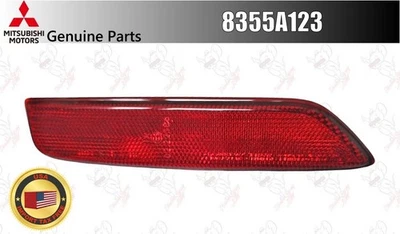 Reflector de parachoques trasero Mitsubishi OEM 8355A123 para Mirage Foto 1 de 4