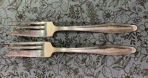 2 tenedores de salsa de mariscos de colección Oneida Gee Esco Glastonbury plateados LUCILLE 7" - Imagen 1 de 9