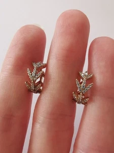 Sterling Silver Gold Overlay CZ Leaf Design Hoop Earrings . R99 - Bild 1 von 2