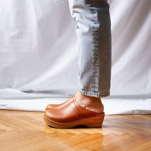 Swedish Clogs Troentorp Da Vinci Cognac Pull Up Size US Womens 7 / EU 37 - Picture 1 of 8