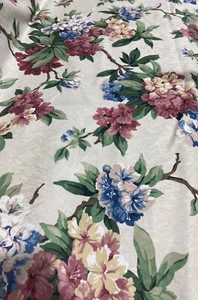 Ivory Rhododendron Jacquard - Bild 1 von 1