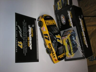 NICE 2000 ERTL PRO SHOP 1/24 Matt Kenseth #17 DeWalt Ford Taurus Free SHIPPING - Image 1 of 4