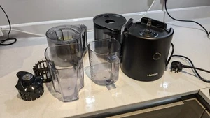 Hurom H300 Self-Feeding Slow Juicer in Black - Picture 1 of 12
