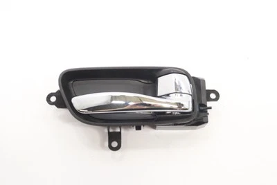 Nissan Máxima 2018-2023 manija interior del lado del pasajero delantero derecho OEM Foto 1 de 4