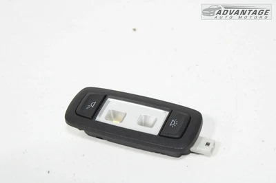 BMW 740I XDRIVE G12 2017-2019 techo trasero izquierdo luz de cúpula de lectura OEM Foto 1 de 4