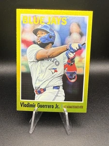 2024 Topps Archives #104 Vladimir Guerrero Jr. Yellow Foilboard - Picture 1 of 6