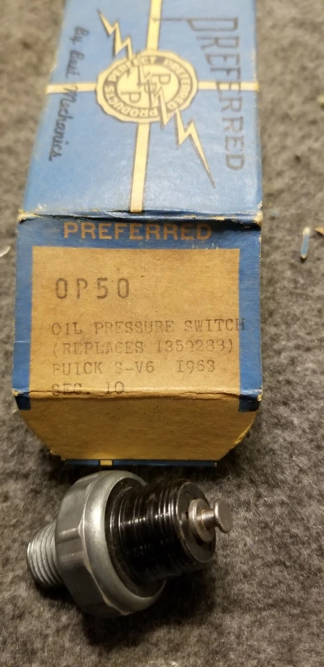NORS 62 63 64 BUICK Special S OIL PRESSURE SWITCH  OP50 or GM # 1359288 Foto 1 de 1