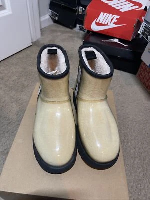 UGG Mujer Clásica Transparente Mini Impermeable Tobillo Bota de Lluvia NBLC US 10 Foto 1 de 4