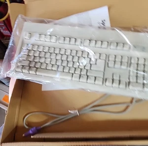 Keytronic E03601 E03601QUS101C Wired Keyboard - Picture 1 of 9