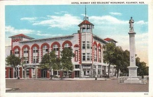 Postkarte Hotel Midway + Soldatendenkmal Kearney Nebraska - Bild 1 von 1