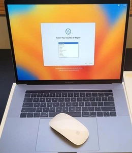 Apple MacBook Pro 2017 15" 2.9 GHz i7 16GB RAM, 1TB SSD, Magic Mouse - Perfect! - Picture 1 of 17
